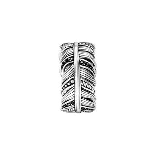 Thomas Sabo Exquisite Rebel Heart Feather Pavé Ring